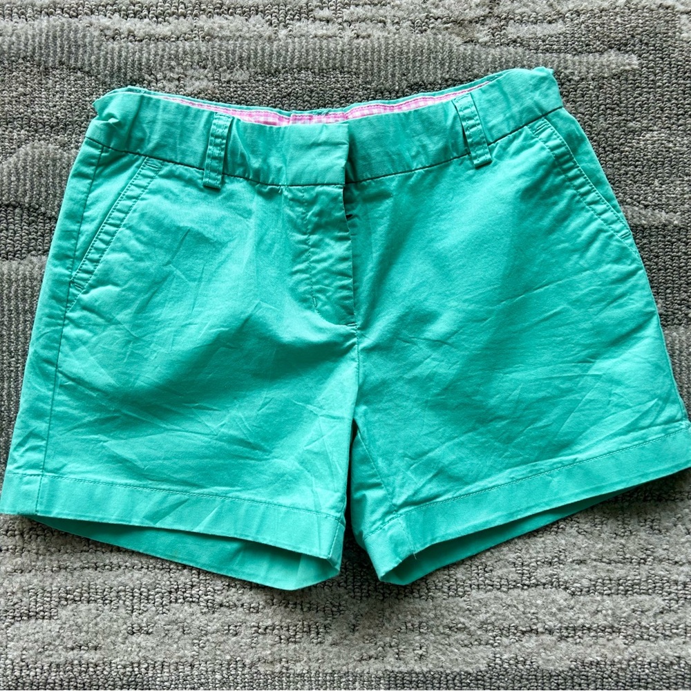 Vineyard Vines Kids Girl Light Green Shorts 14